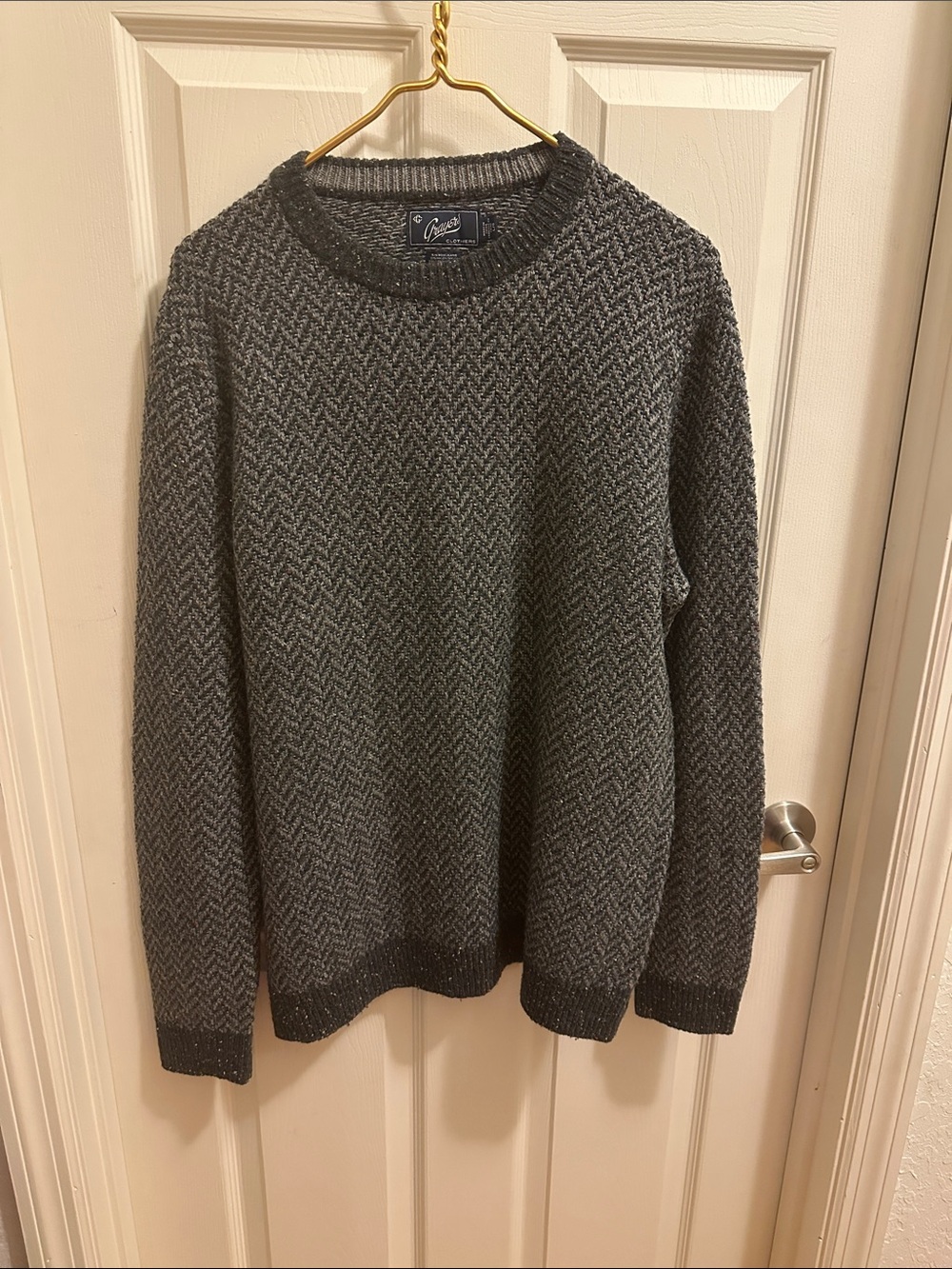 Grayers Charcoal Gray Herringbone Crewneck Sweater